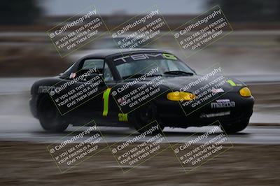 media/Nov-15-2025-CalClub SCCA (Sat) [[7bfa5a7151]]/Race/Group 4/